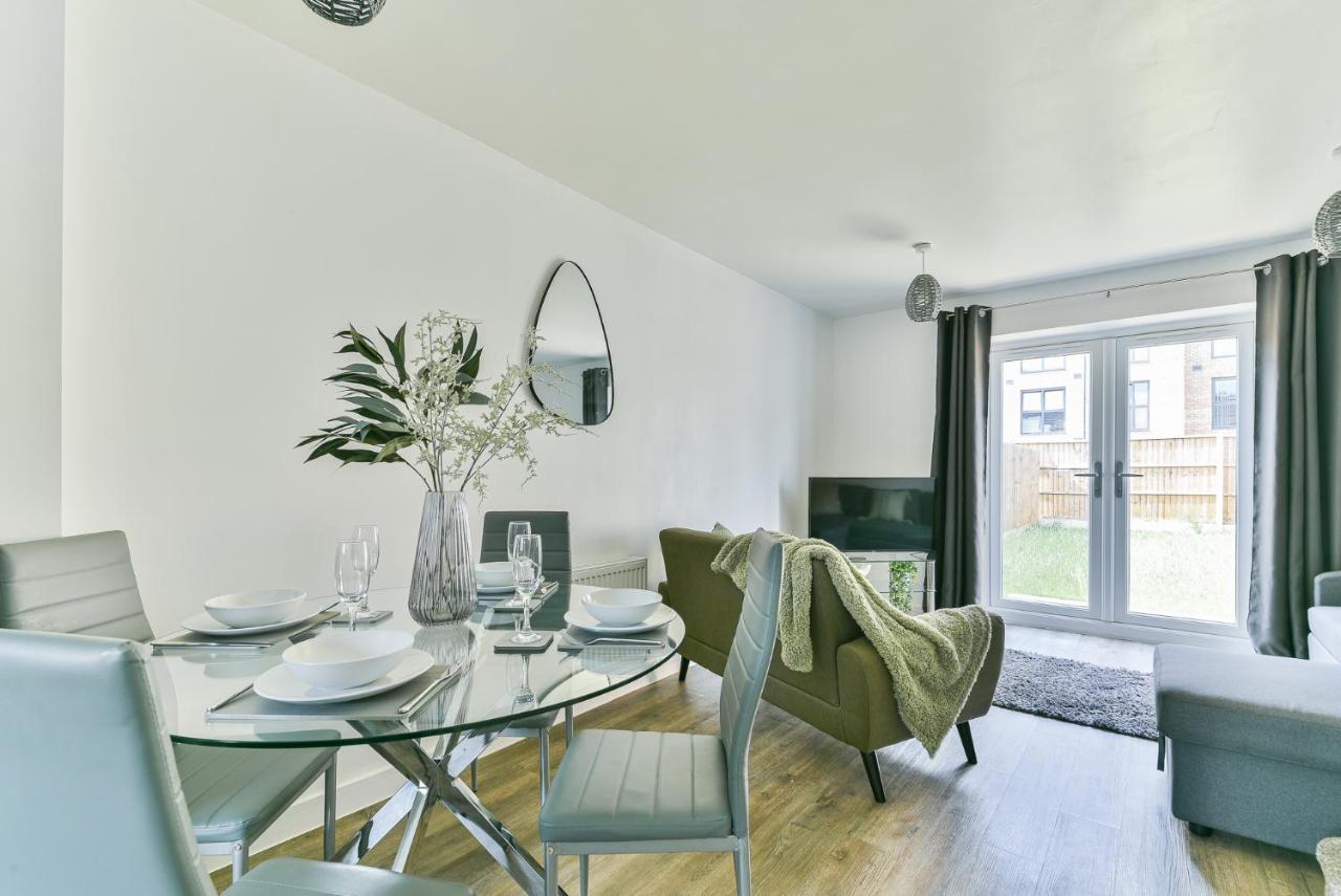 Beautiful New House In Derby For Up To 5 Guests, Suitable For Families Contractors Nhs Staff Etc Exteriör bild
